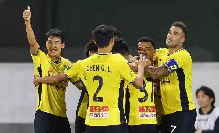 重庆主场取分,提升中游积分榜排名的简单介绍 重庆主场取分,提升中游积分榜排名的简单介绍