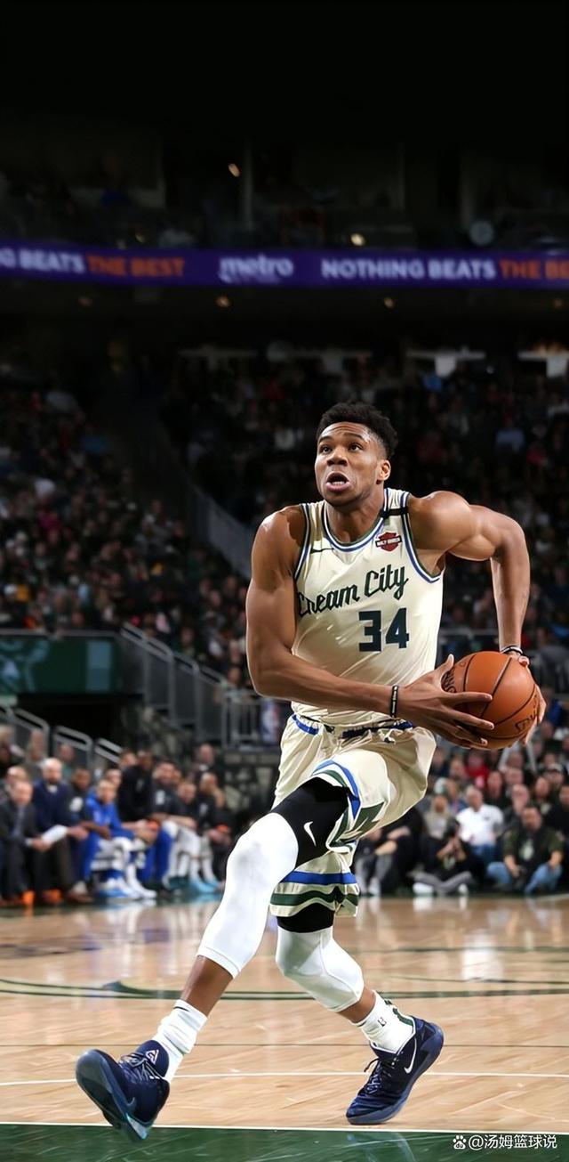 雄鹿前锋维金斯展现全场得分实力的简单介绍