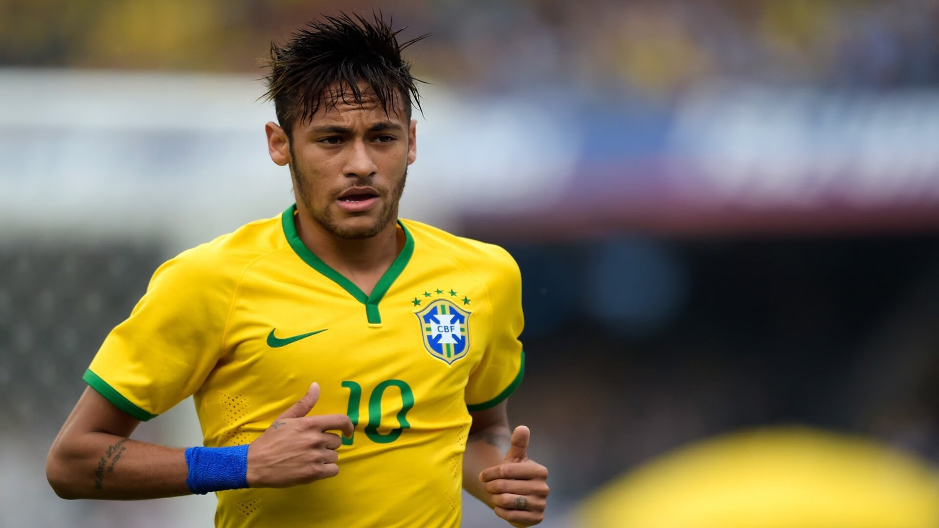 孤星闪耀撕裂长空，保罗末节爆发引领开拓者巅峰对决险胜广厦