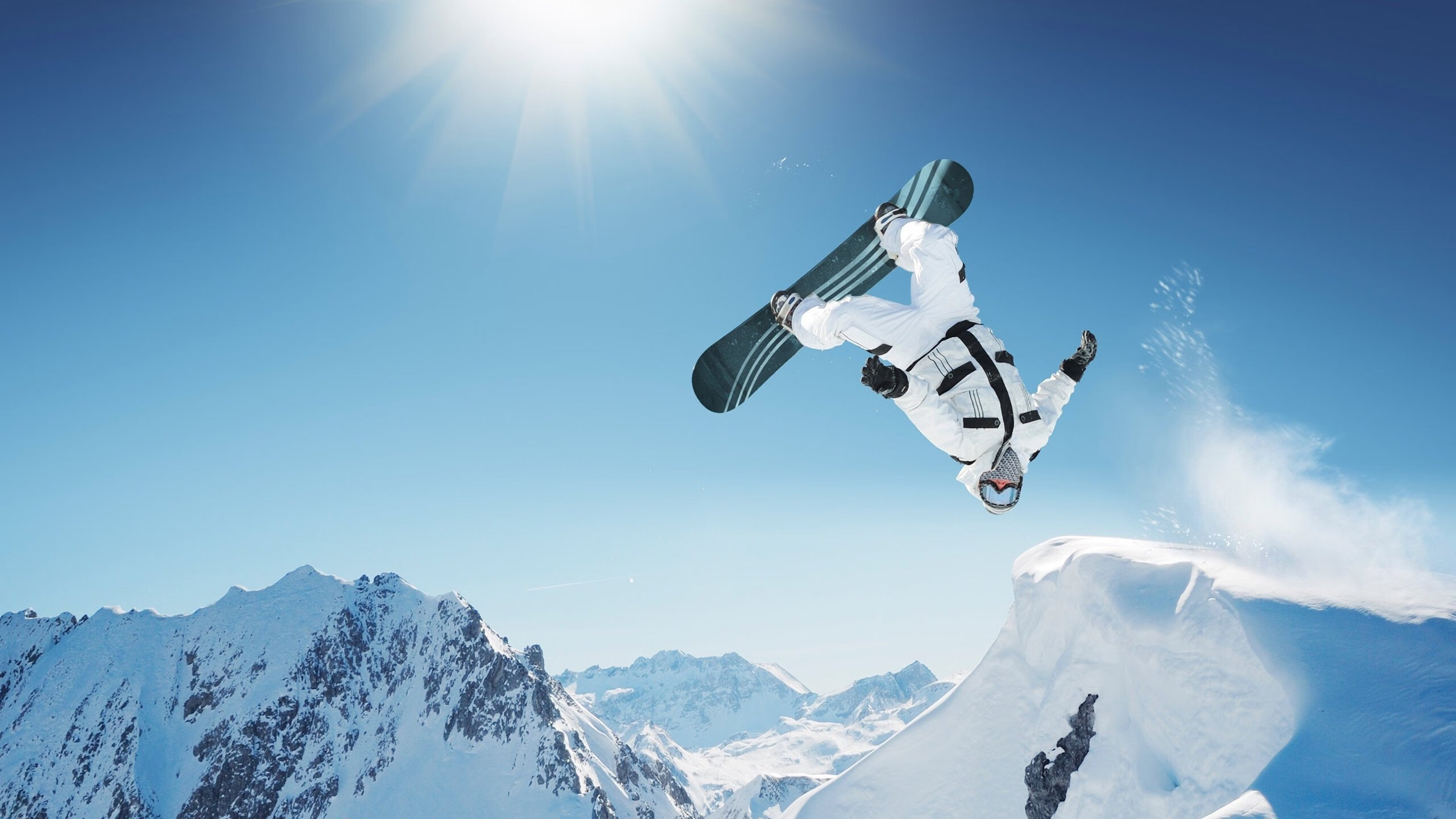 冰与火之歌，巴拉圭强压冰岛，基耶萨成为关键先生